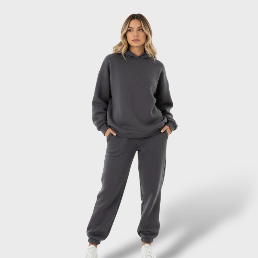 Completo Sportivo con Felpa e Pantaloni Lunghi