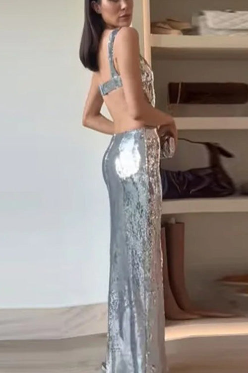 Abito lungo con spalline e paillettes