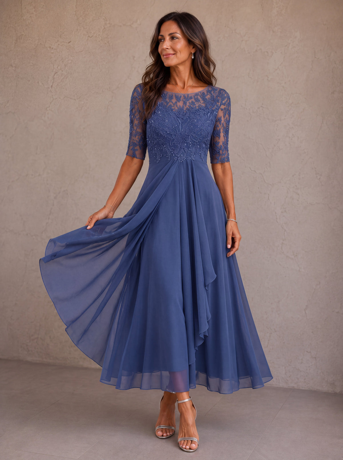 REAL | Abito Lungo in Pizzo e Chiffon