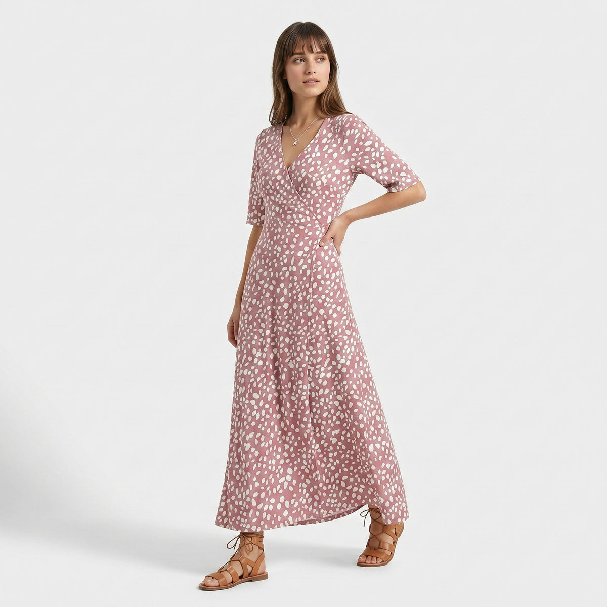 COLETTE | ELEGANTE ABITO MIDI A POIS CHE VALORIZZA LA FIGURA