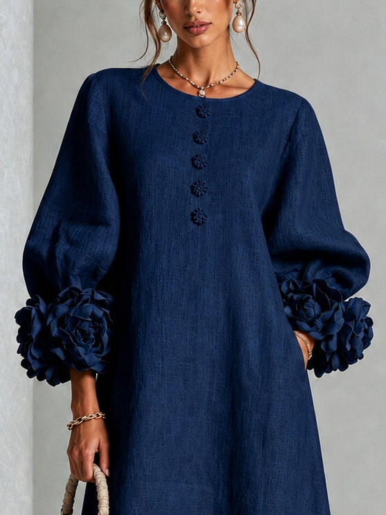 Abito midi blu navy con bottoni e maniche con stampa floreale stravagante