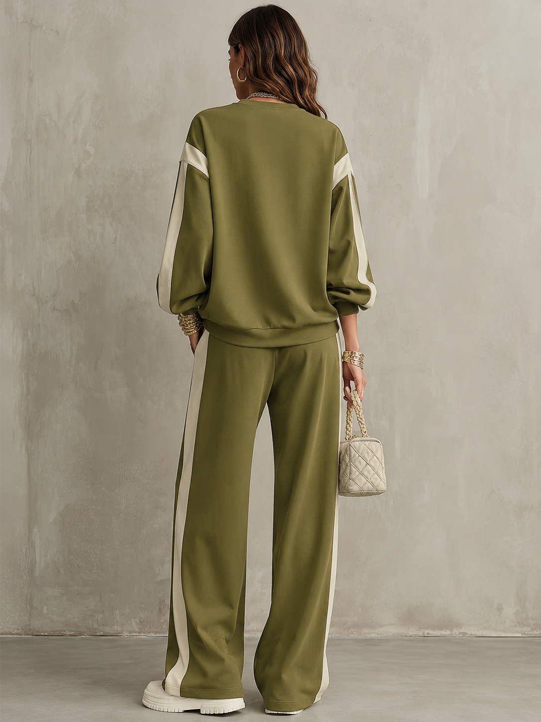 REAL | Completo casual in edizione esclusiva