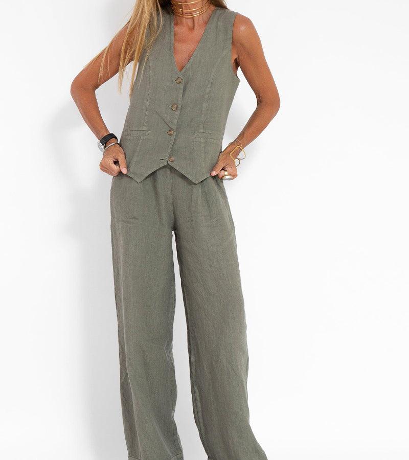Completo con gilet e pantaloni