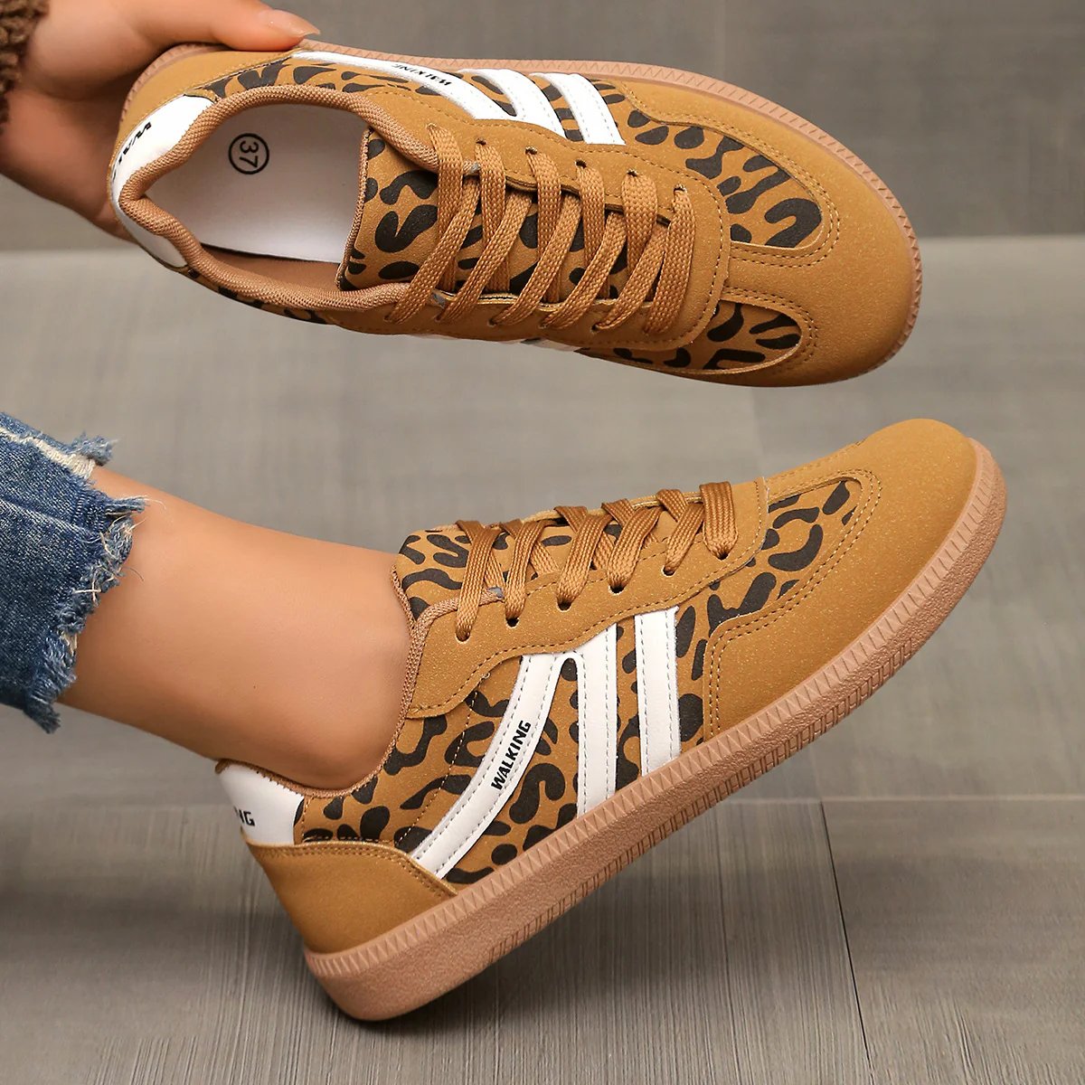 REAL | Sneakers ortopediche in edizione limitata