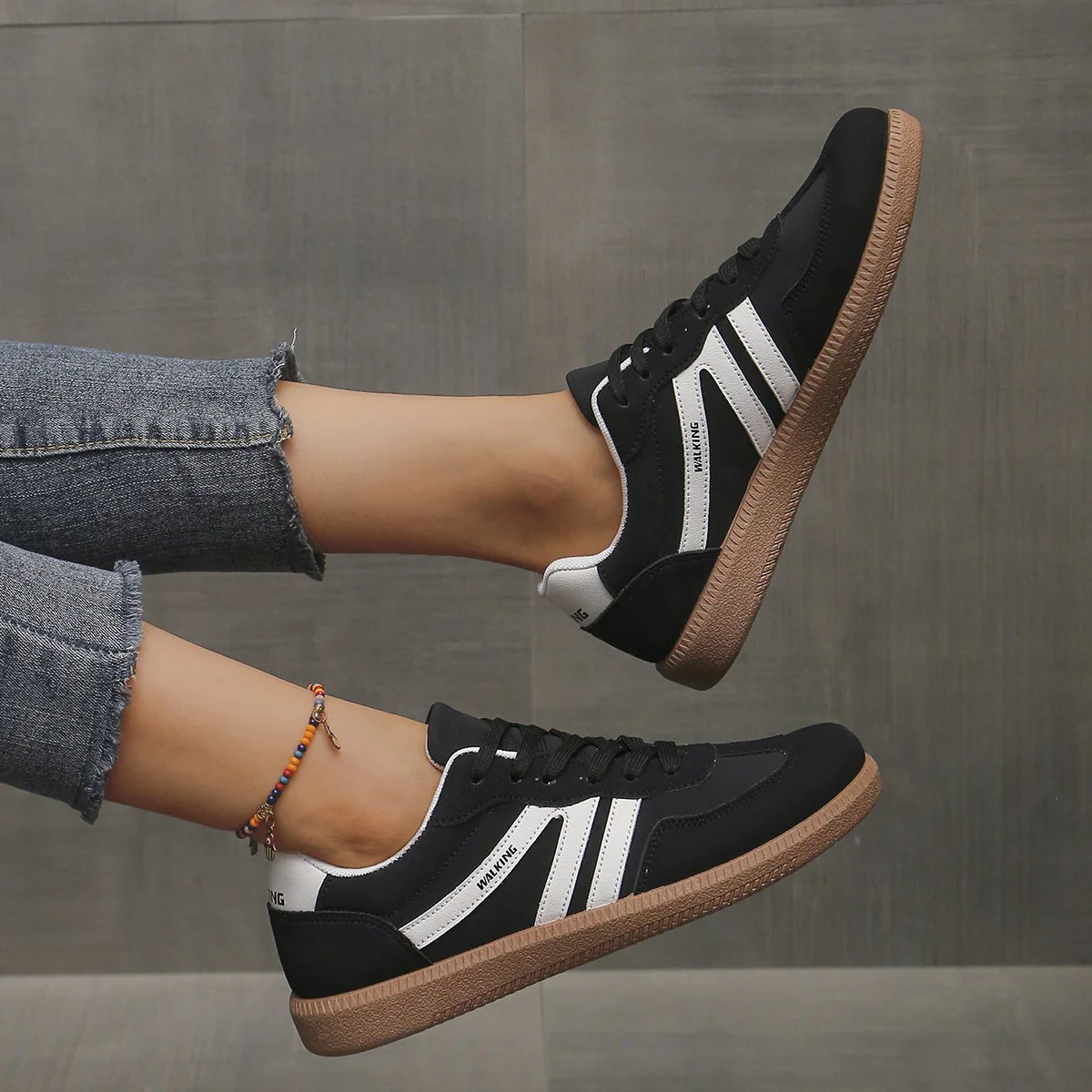 REAL | Sneakers ortopediche in edizione limitata