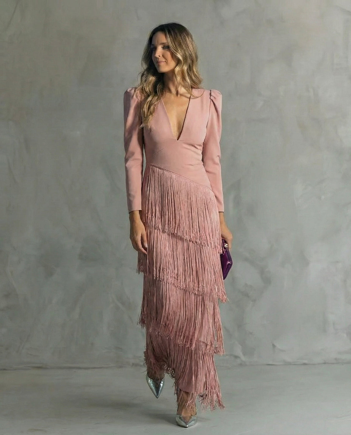 Chiara | Abito elegante con maniche a frange